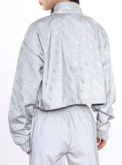 亮银灰色运动服羽绒服江南在线(中国)面料