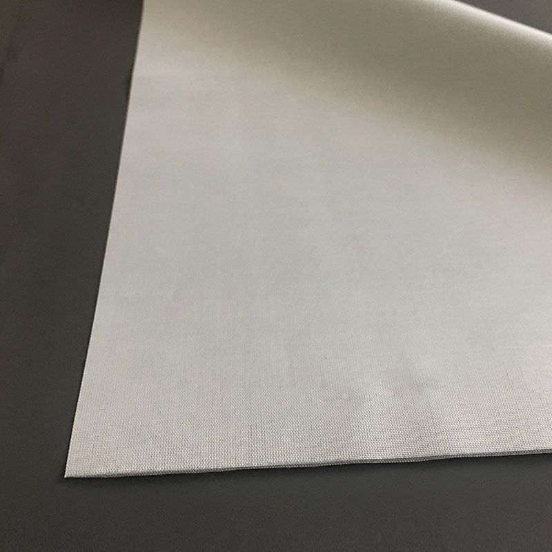 柔软涤纶黑色江南在线(中国)布